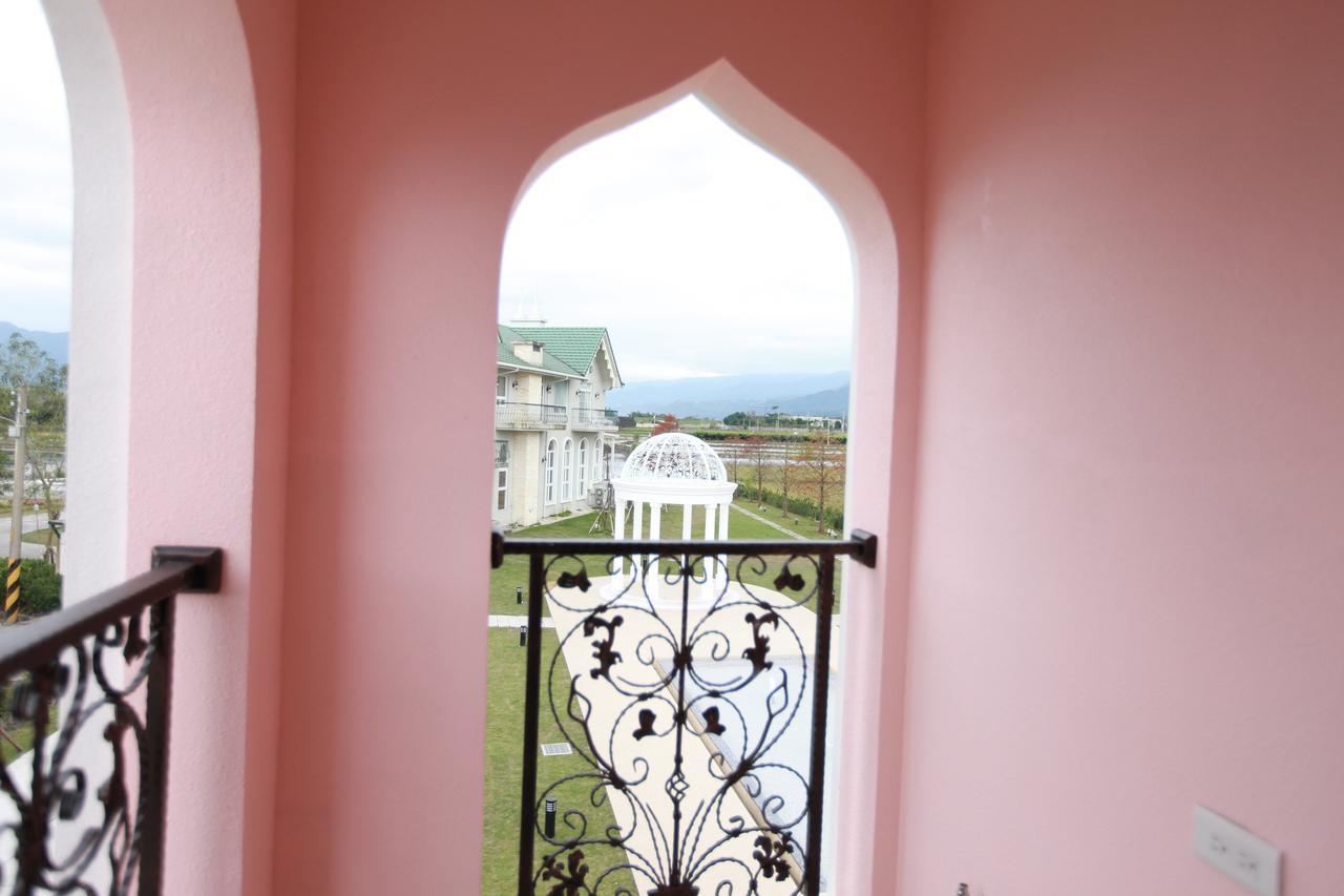 Sigma Castle Apartment Yilan Room photo