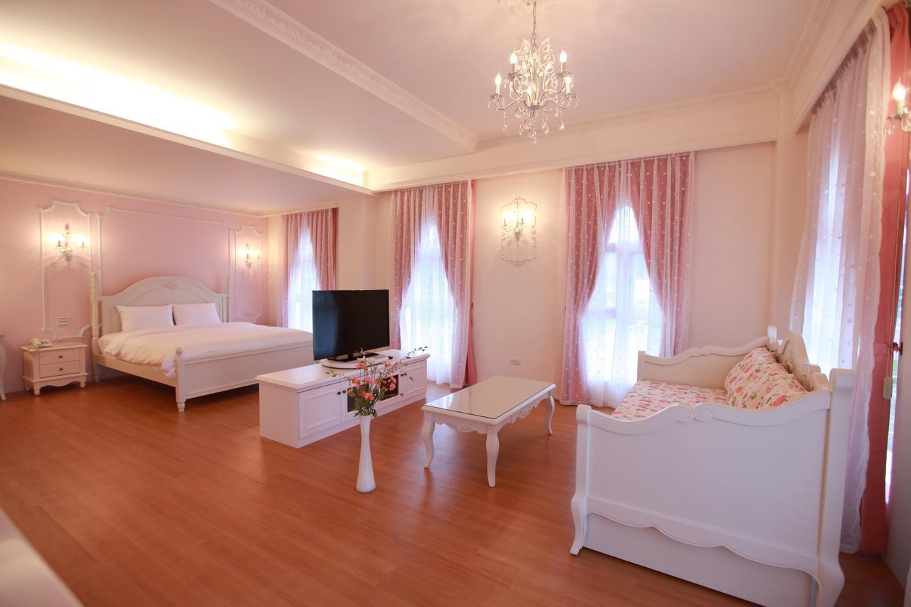 Sigma Castle Apartment Yilan Room photo