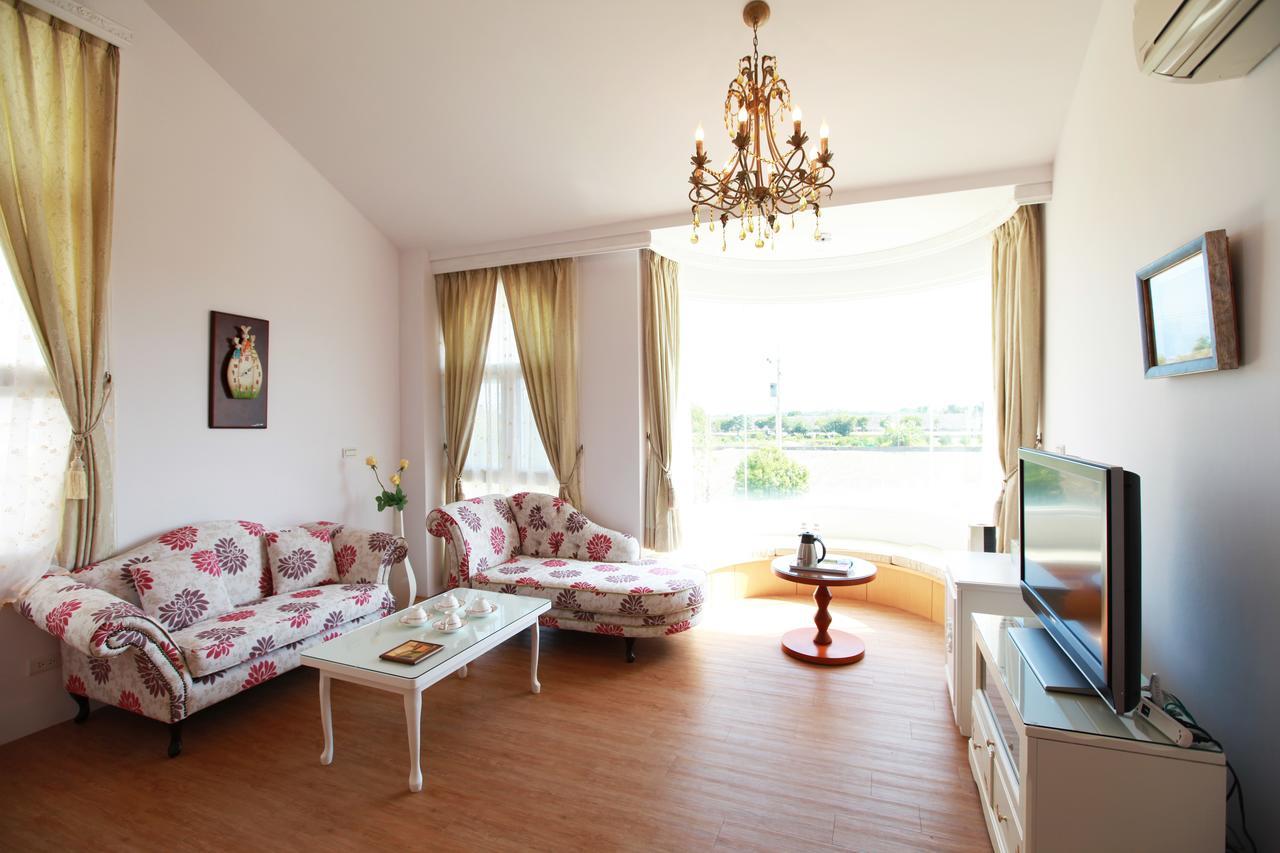 Sigma Castle Apartment Yilan Room photo